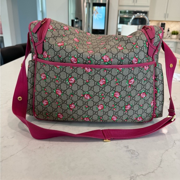 Gucci Rose Bud GG Supreme Coated Canvas Diaper Bag - Picture 2 of 7